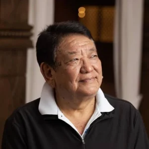 Dr. Sanduk Ruit Biography: The Visionary Eye Surgeon of Nepal